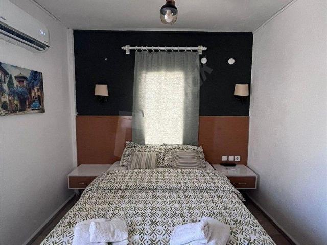 BODRUM MERKEZDE HİKMET'TEN DENİZE 150M.OTEL