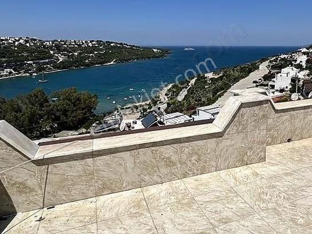 Bodrum Milas Boğaziçi Satılık 4+1 Deniz Manzaralı Dubleks Villa