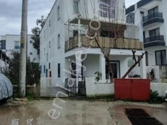 Bodrum Mumcular Merkezi Konumda 2+1 Daire