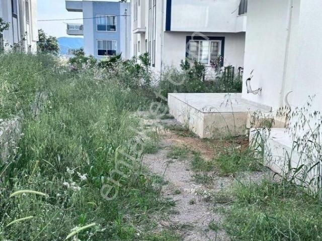 Bodrum Mumcular'da Kiralık 3+1 Bahçe Katı Daire