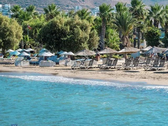 Bodrum Sundance Denize Sıfır Plajlı Site