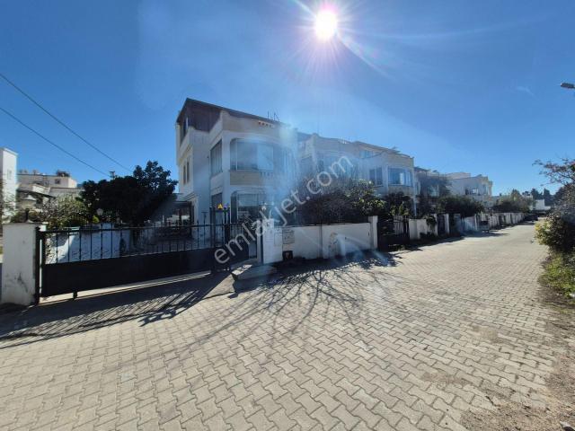 Bodrum T.reis Merkezde Kiralık 3+2 Müstakil Bahçeli Villa