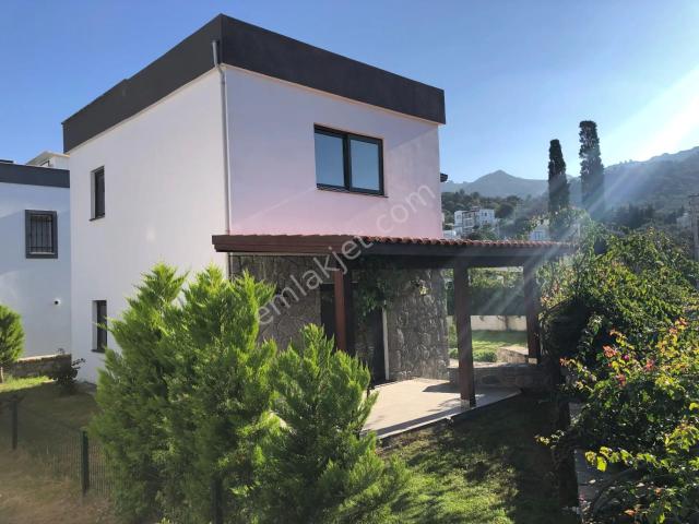 Bodrum T.reis Merkezde Satılık 3+1 Müstakil Sıfır Dubleks