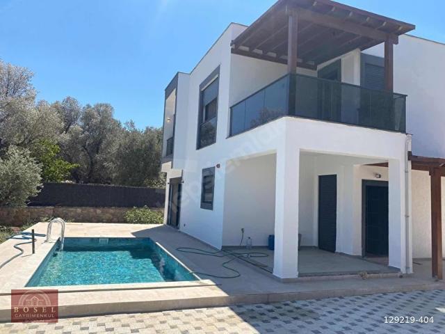 BODRUM TORBA KİRALIK ÖZEL HAVUZLU DENİZE YAKIN VİLLA