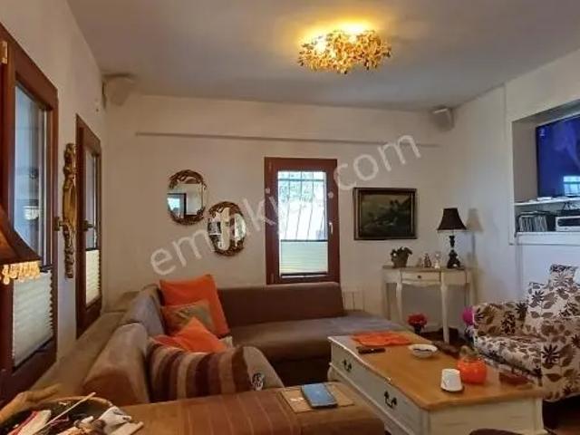 Bodrum Torba Satılık 5 + 1 Müştemilatlı Tripleks