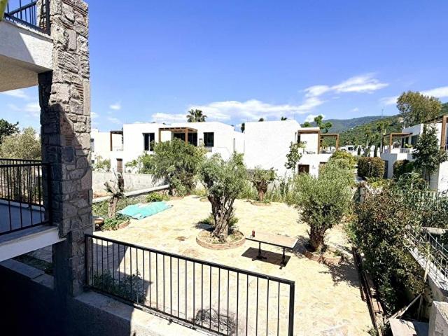Bodrum Torbada Denize 150 m mesafede 1+1 daire