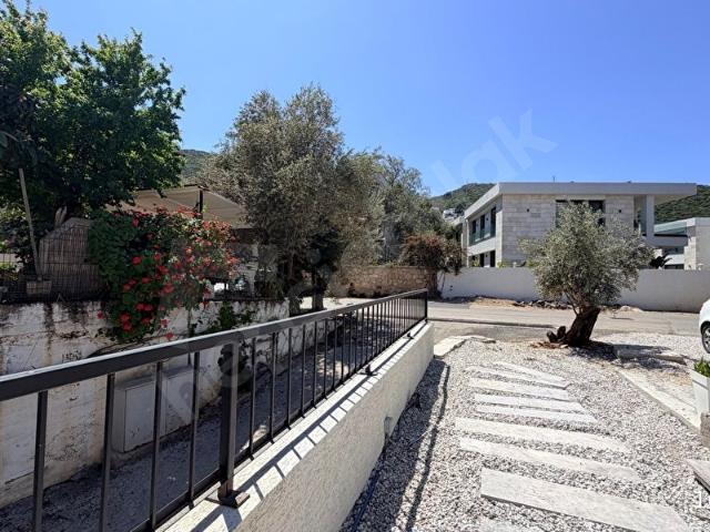 Bodrum Torbada Denize yürüme mesafesinde 1+1 sıfır Daire