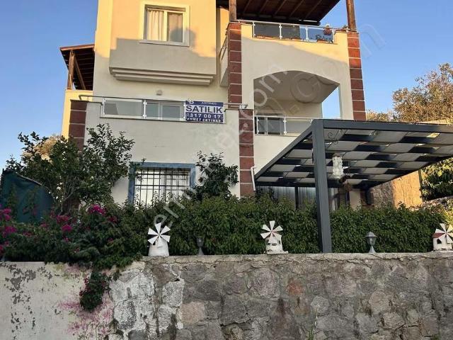 Bodrum Turgutreis 3+1 Deniz Manzaralı Bahçe Kullanımlı Ortakat