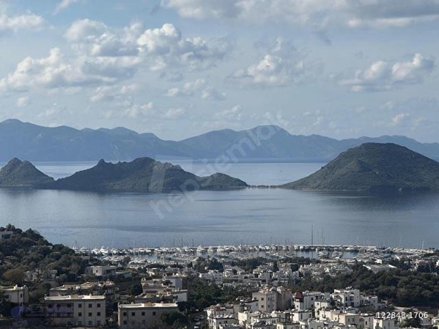 Bodrum Turgutreis Muhteşem Manzaralı Lüks 3+1 Daire Satılık