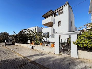 Bodrum Turgutreis Satılık 5+2 Tam Müstakil