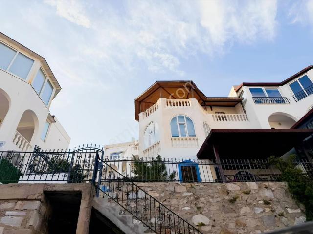 Bodrum Umurca kumbahçe Sınırinda Ters Dublex