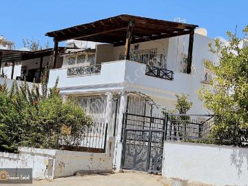 Bodrum Umurca'da Mrk Konumda Deniz Manzaralı Müstakil Villa