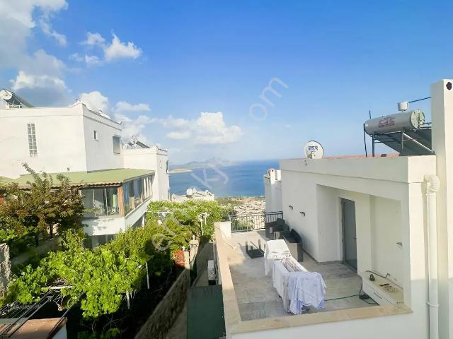 Bodrum Yahşi 'de Müstakil Girişli Bahçeli 3+1 Daire