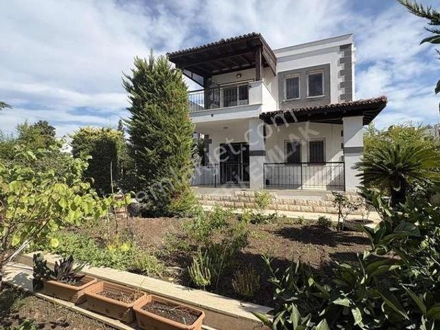 Bodrum Yahşi Denize 1 Dk 2+1 120 M2 Kiralık Müstakil Dubleks