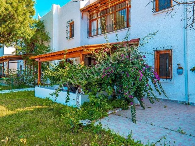 Bodrum Yalıkavak Gümüşkaya Sitesi'nde Deniz Manzaralı Dubleks