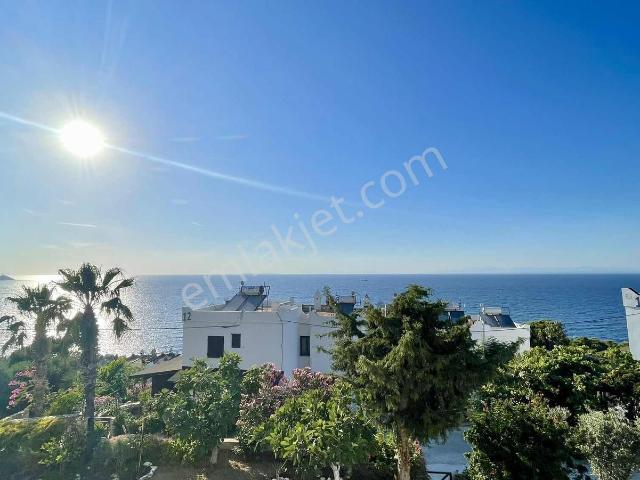 Bodrum Yalıkavak Kiralık Plajlı Sitede Akdeniz Akın'da