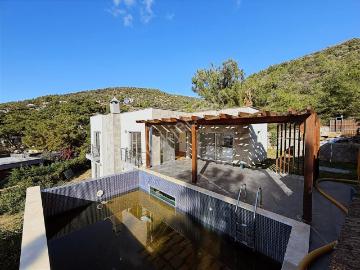 Bodrumda Kiralık Villa Özel Havuzlu Büyük Bahçeli Ev Oasis Civar