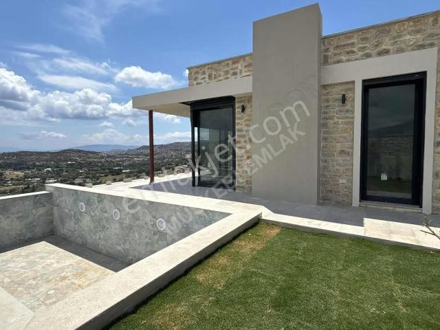 Bodrum/ortakentte Tam Müstakil Kiralık Villa