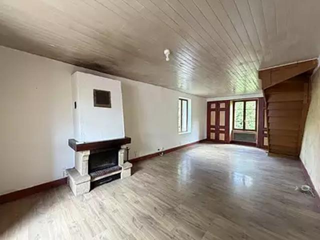 Boën sur Lignon 42130 Location appartement 5 pièces t5 au dernier étage