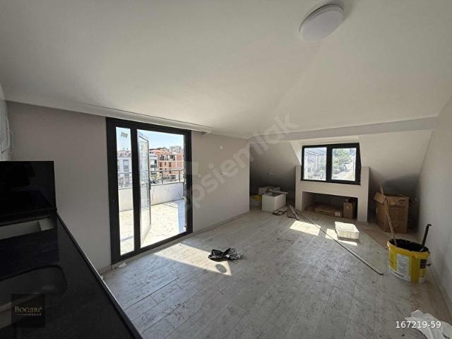 Bogar'den Arnavutköy'de Modern Geniş Tip Teraslı Kiralık 1+1