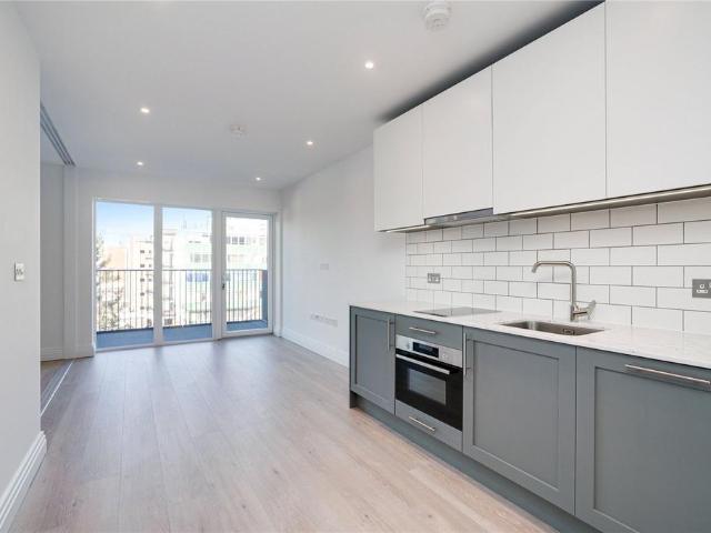 Bogart House, Filmworks Walk, London, W5 1 bed apartment to rent £2,000 pcm £462 pw