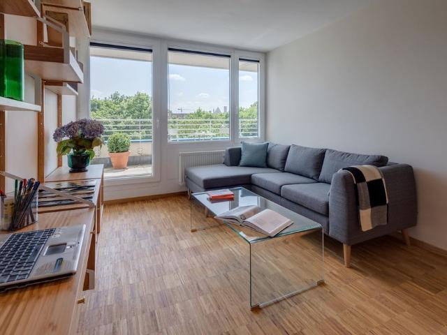 Bogenhausen: bright, beautiful 2 room apartment