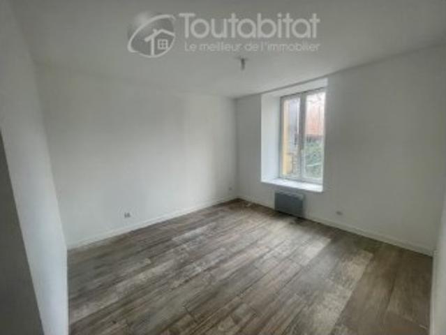 BOGNY SUR MEUSE – APPARTEMENT T2 DE 42 M² EN REZ DE CHAUSSÉE