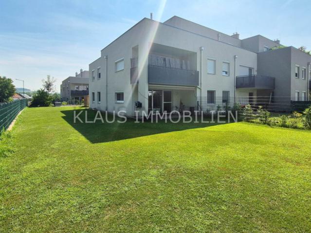 Böheimkirchen: helle große Gartenwohnung mit großem, bewegungsfreien Garten 380m²