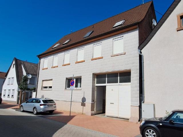 Böhl, Mehrgenerationenhaus, ca 272qm, bezugsfertig