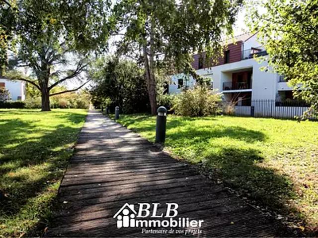 Bois d'Arcy 78390 Achat / Vente appartement 2 pièces t2 au dernier étage
