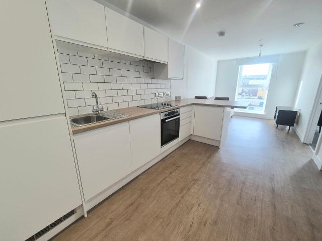 Bolt Works, Halifax HX1, 1 bed flat to rent, £950 pcm | PrimeLocation