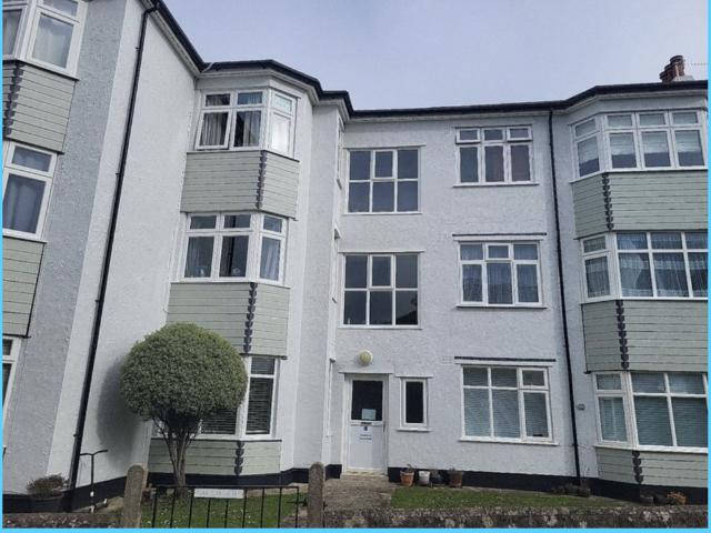 Bolton Close, Bournemouth BH6 1 bed flat to rent £925 pcm £213 pw