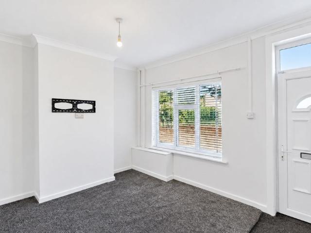 Bolton Old Road, Atherton M46, 3 bed terraced house to rent, £875 pcm | PrimeLocation