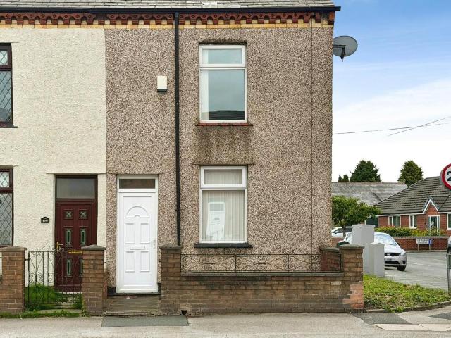 Bolton Road, Ashton In Makerfield, WN4 2 bed terraced house to rent £800 pcm £185 pw