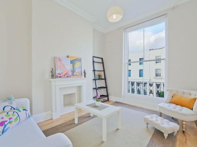 Bolton Road, St John's Wood, NW8 1 bed apartment to rent £2,250 pcm £519 pw