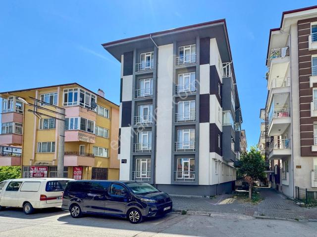 Bolu, Merkez, Karamanlı'da Eşyalı 1+1 Kiralık Merkezi Daire
