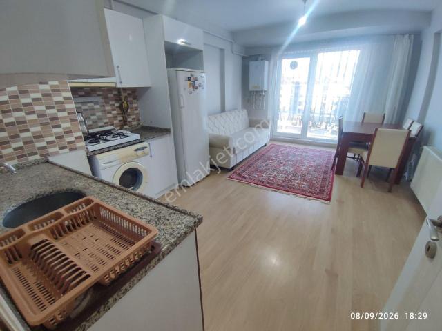 Bolu Beşkavaklar Mah. Cici Taksi Yakını Son Kat Eşyalı 1+1 Kiralık Daire