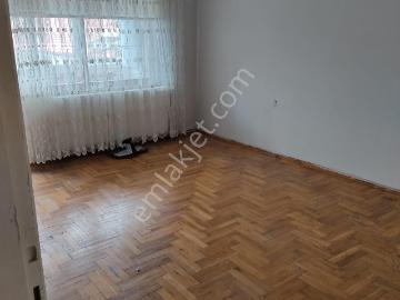 İzzet Baysal Caddesi, Bolu, Bolu ili, Karadeniz Bölgesi