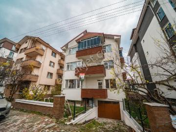 Bolu Sağlık Mahallesi Ebeveyn Banyolu Ferah Kiralık 3+1 Daire