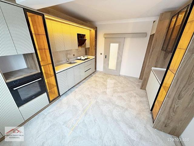 BÖLÜKBAŞI'DAN ULTRA LÜX 4+1 3 BANYO 175M2 SATILIK DAİRE