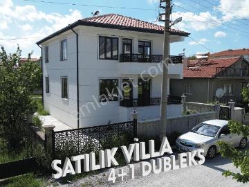 Bolvadin'de Satılık Villa 4+1 Modern Ferah Dubleks Kırkgöz Mah