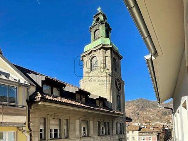 Bolzano Trentino Alto Adige 39100 98131835