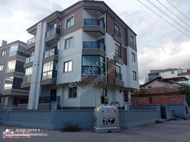 Bölcek Çarsı Merkezinde Kiralık Eşyasız 1+1 Daire