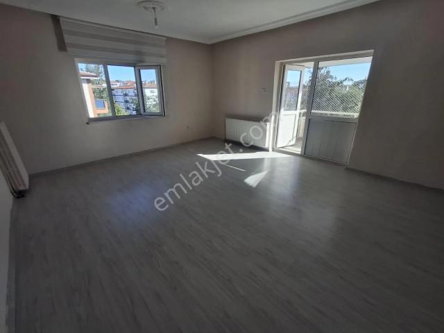 Bölcek Te Banka Evlerinde Üzerinde 2+1 Kiralık Daire