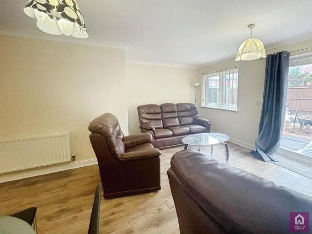 Bold Street, Hulme, Manchester, M15 3 bed semi detached house to rent £1,650 pcm £381 pw