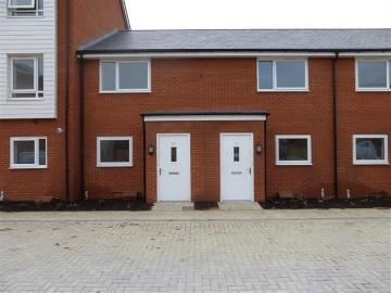 Boldison Close, Bicester Road, Aylesbury HP19, 2 bed property to rent, £1,425 pcm | PrimeLocation