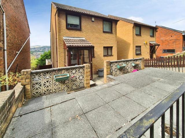 Bole Hill Road, Sheffield 4 bed detached house to rent £1,600 pcm £369 pw