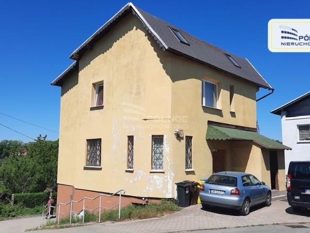 Dom wolnostojący 193 m2 z garażem i 6 pokojami