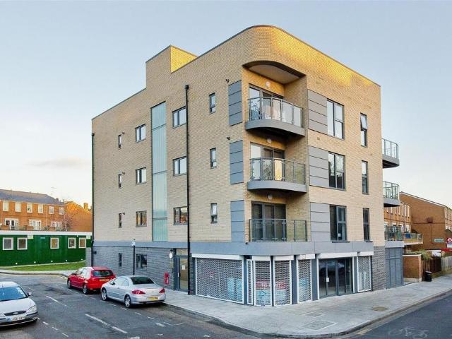 Boleyn Road, London, N16 1 bed apartment to rent £2,350 pcm £542 pw