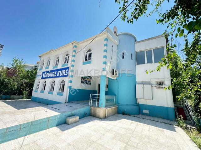 Bölgenin En İşlek Villaları Satışta / Diclekentte 7+1 Dubleks Villa